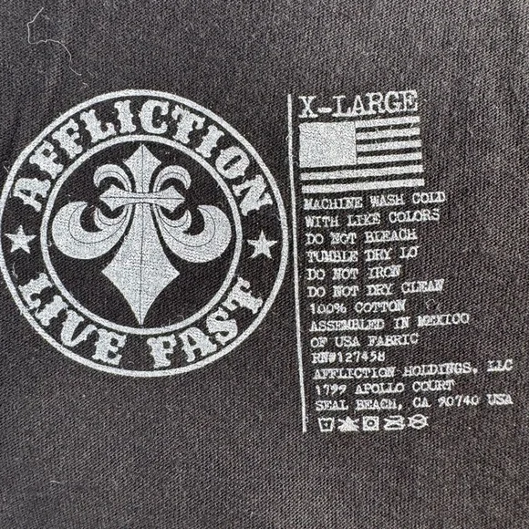 Affliction Women’s Graphic Baby Tee -Size: XL -NWOT - Picture 11 of 11